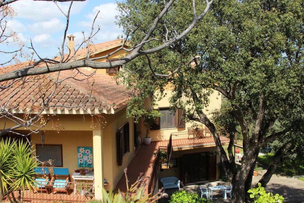 B&B Coldulivo Capoterra Luaran gambar